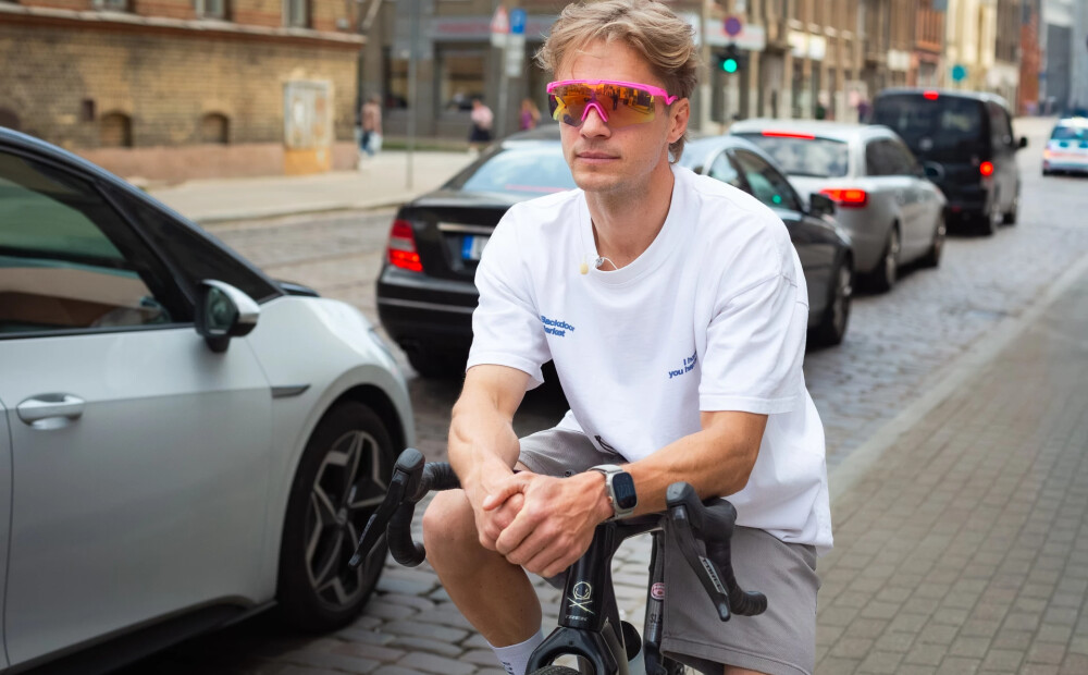 Toms Alsbergs: “Ar velosipēdu es esmu karalis pats sev”. VID