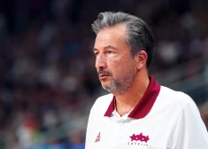 Bijušais Latvijas izlases treneris Banki varētu atgriezties Stambulas "Anadolu Efes" 