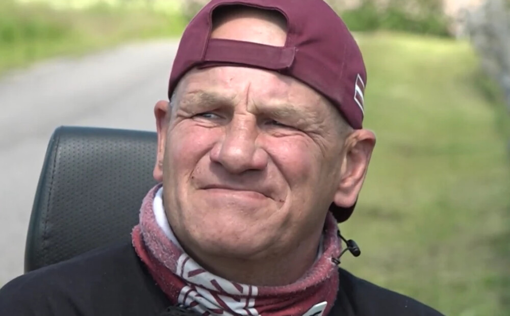 "Mums tu vienmēr būsi varonis!" Mūžībā devies latv