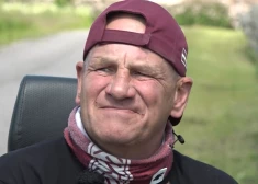 "Mums tu vienmēr būsi varonis!" Mūžībā devies latviešu brīvprātīgais karavīrs un Ukrainas aizstāvis Uldis Volmārs