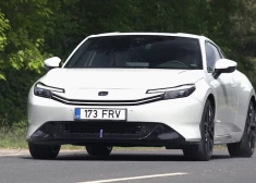Pēc 25 gadu prombūtnes atgriežas "Honda Prelude"