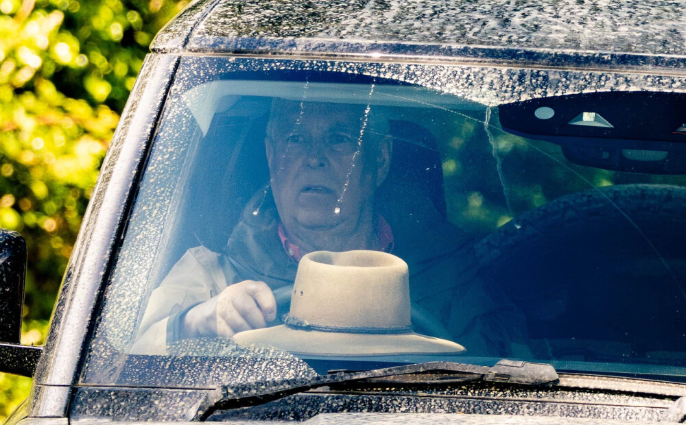 FOTO: bijušais princis Endrū pamanīts ar zilumu, k