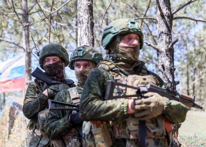 Ikvienam, kurš dienējis Putina armijā, liegs ieceļot Eiropā