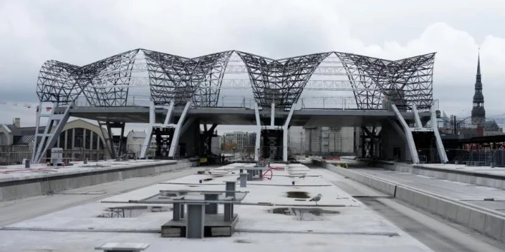 "Rail Baltica" centrālā mezgla būvlaukums Rīgas Centrālajā stacijā.