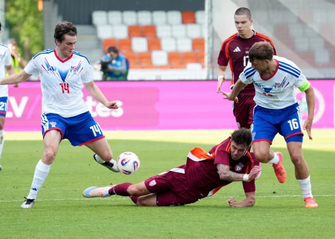 Latvijas futbolisti nespēj uzlauzt Fēru salu cietoksni, nākas samierināties ar ceturto vietu Baltijas kausa izcīņā