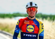 Toms Skujiņš ieņem ceturto vietu "Tour Auvergne - Rhone-Alpes" komandu braucienā