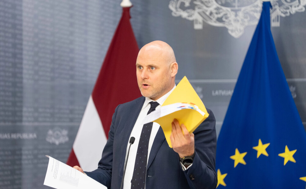 Premjers kritiski vērtē esošo pašvaldību finanšu i