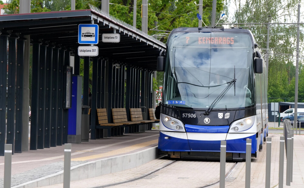 Rīgas dome vēl nelems par vienotās biļetes paplašināšanu uz 