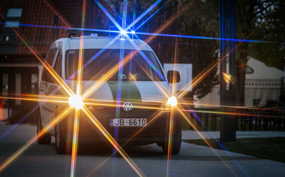Automašīna notriec bērnu, kurš pie Berģu Mūzikas u