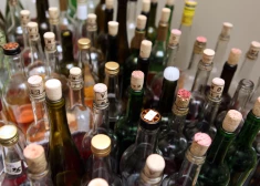Par 140 000 eiro pētīsim, kā igauņi un lietuvieši pērk pie mums alkoholu. SPKC skaidro, kādēļ tas vajadzīgs