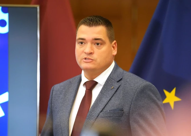 Aicinās steidzamības kārtā piešķirt līdzekļus Gaļas paviljona jumta konstrukciju nostiprināšanai