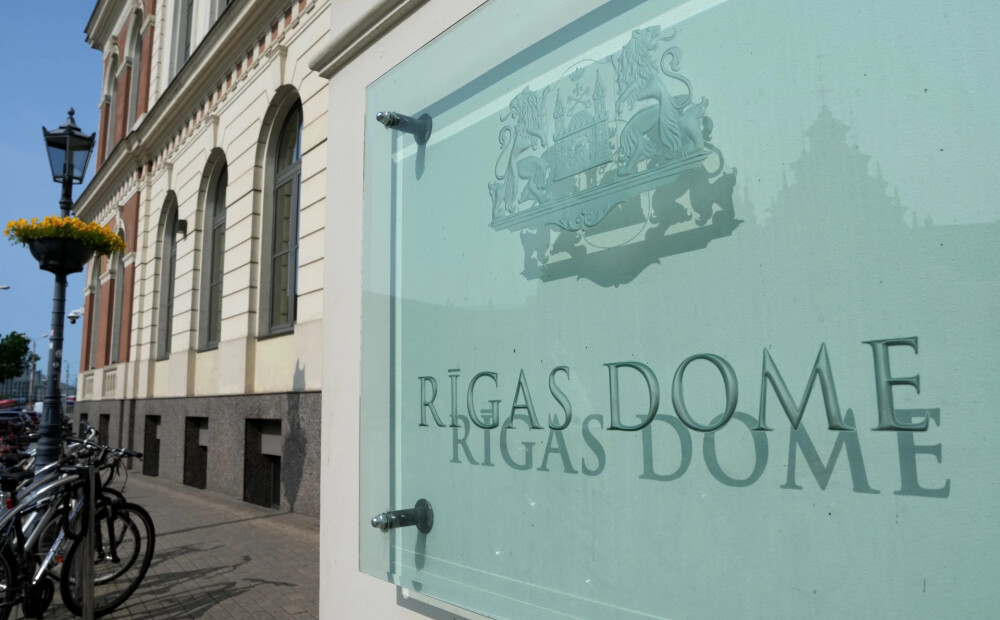 Privātpersonām aizliedz filmēt Rīgas domes un komiteju sēdes