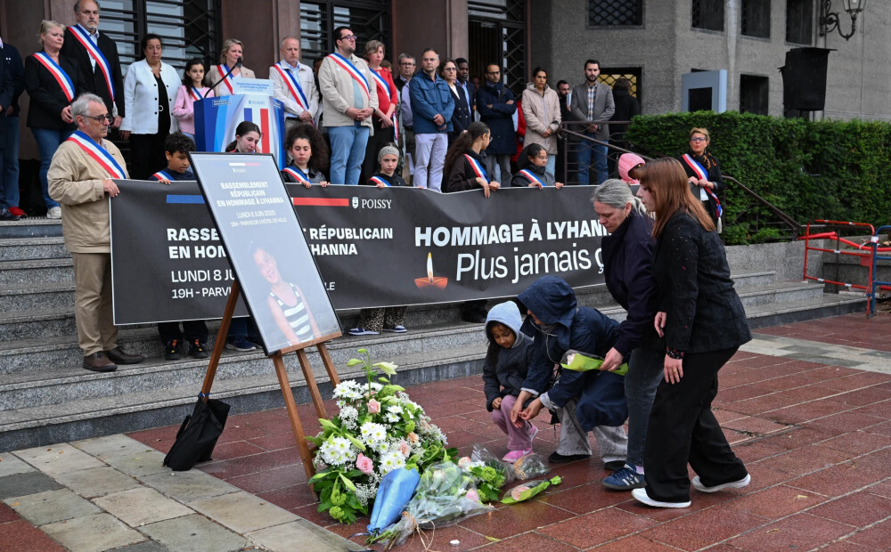 "Tagad ir jāripo galvām!" Franciju satricina 11 ga