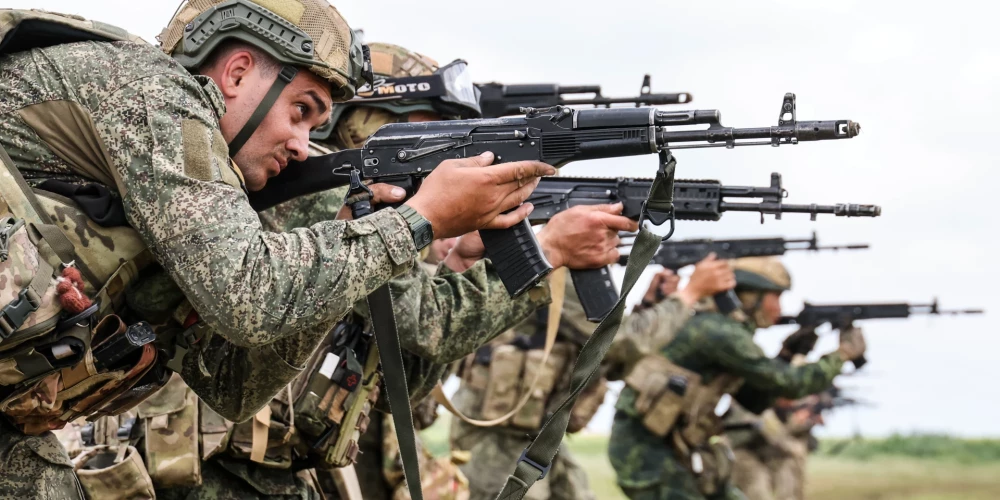 Krievija aktīvi veido jaunu militāro infrastruktūru pie robežām ar Ziemeļeiropas un Baltijas valstīm.