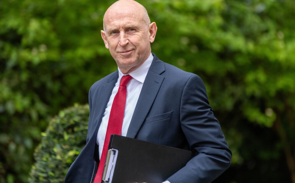 Aizsardzības finansējums sašķeļ Londonu: Hīlijs pamet Stārme