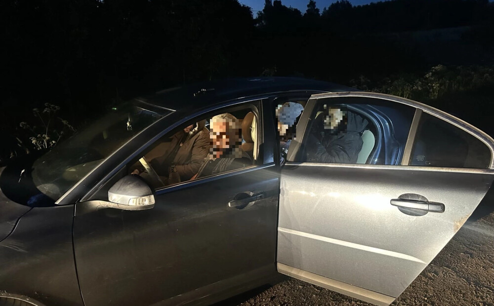 Ludzas novadā aiztur Krievijas pilsoņa vadītu auto: salonā a