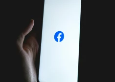 "Facebook" un "Messenger" piedzīvo globālus darbības traucējumus: miljoniem cilvēku zaudējuši piekļuvi saviem kontiem