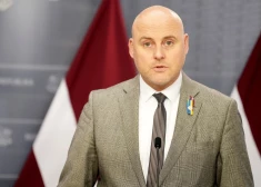 Нейтральность госслужбы под угрозой: недавнее решение правительства Кулбергса вызвало опасения у экспертов