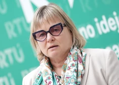 Deputāte Simanovska pērn deklarējusi ienākumus teju 68 000 eiro apmērā