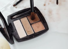 Kosmētikas tirgotāja "Avon Cosmetics" apgrozījums pērn sarucis par 22,4%