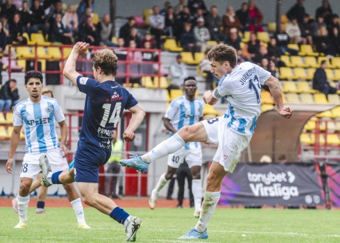 "Riga" mērojas spēkiem ar virslīgas debitanti "Ogre United" (foto: Riga FC)