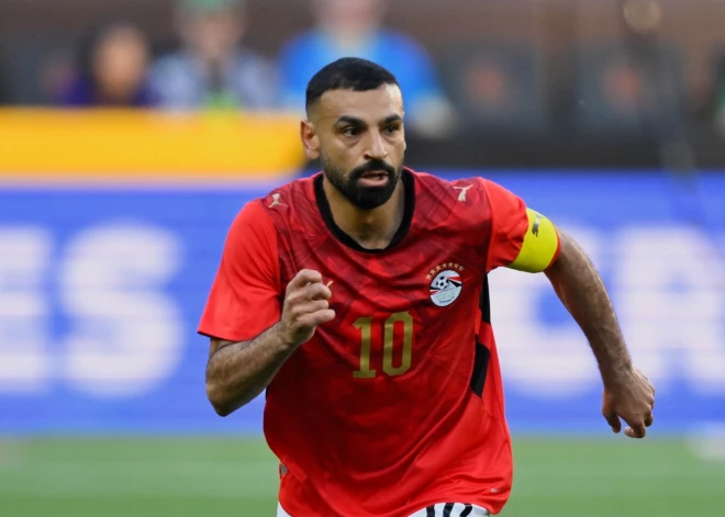 FIFA liek Ēģiptes futbolistiem vilkt citus kreklus