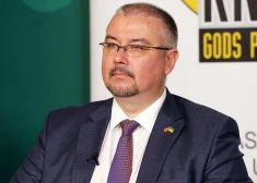 KNAB vērtē pirmos iespējamos priekšvēlēšanu aģitācijas pārkāpumus