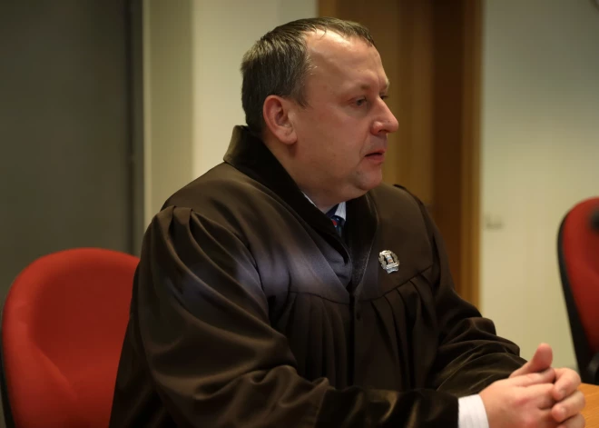 Tiesa noraidījusi advokāta Vilemsona lūgumu viņa PVN nemaksāšanas lietu skatīt slēgtās sēdēs