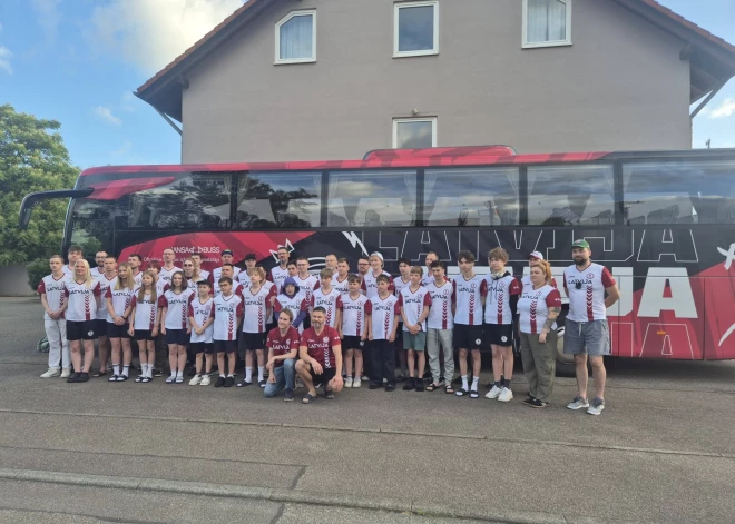 Latvijas galda hokejistiem medaļu birums Eiropas čempionātā Vācijā