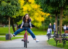 Kritiens ar velosipēdu braucējam izmaksā 6000 eiro - eksperti atgādina par drošību vasarā 