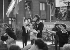 После оваций в Каннах фильм Виестурcа Кайришcа "Уля" выйдет на экраны Латвии: билеты начнут продавать заранее