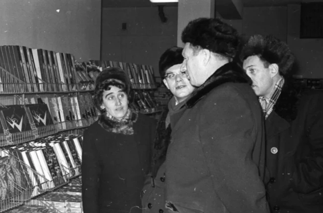 1966. gadas veikalā "Sakta".