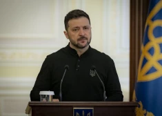 Zelenskis nespēj valdīt asaras, runājot par saviem bērniem. VIDEO