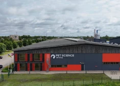 Ventspilī atklās lolojumdzīvnieku barības ražotni “Pet Science Develop”