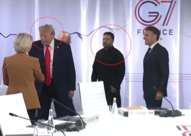 Neērts brīdis G7 samitā: Tramps kameru priekšā šķietami novēršas no Zelenska