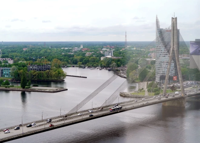 Ремонт Вантового моста может парализовать движение в Риге