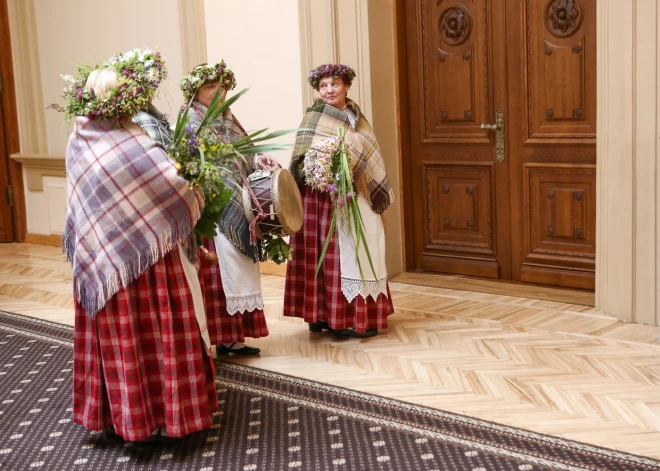 Jāņu pasākums Saeimā.