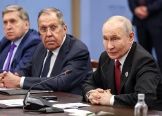 Kremlis komentējis Ukrainas vērienīgos triecienus Maskavai